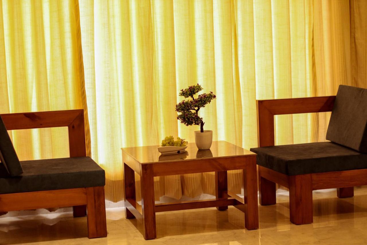 Golden Fern Resort 심라 외부 사진