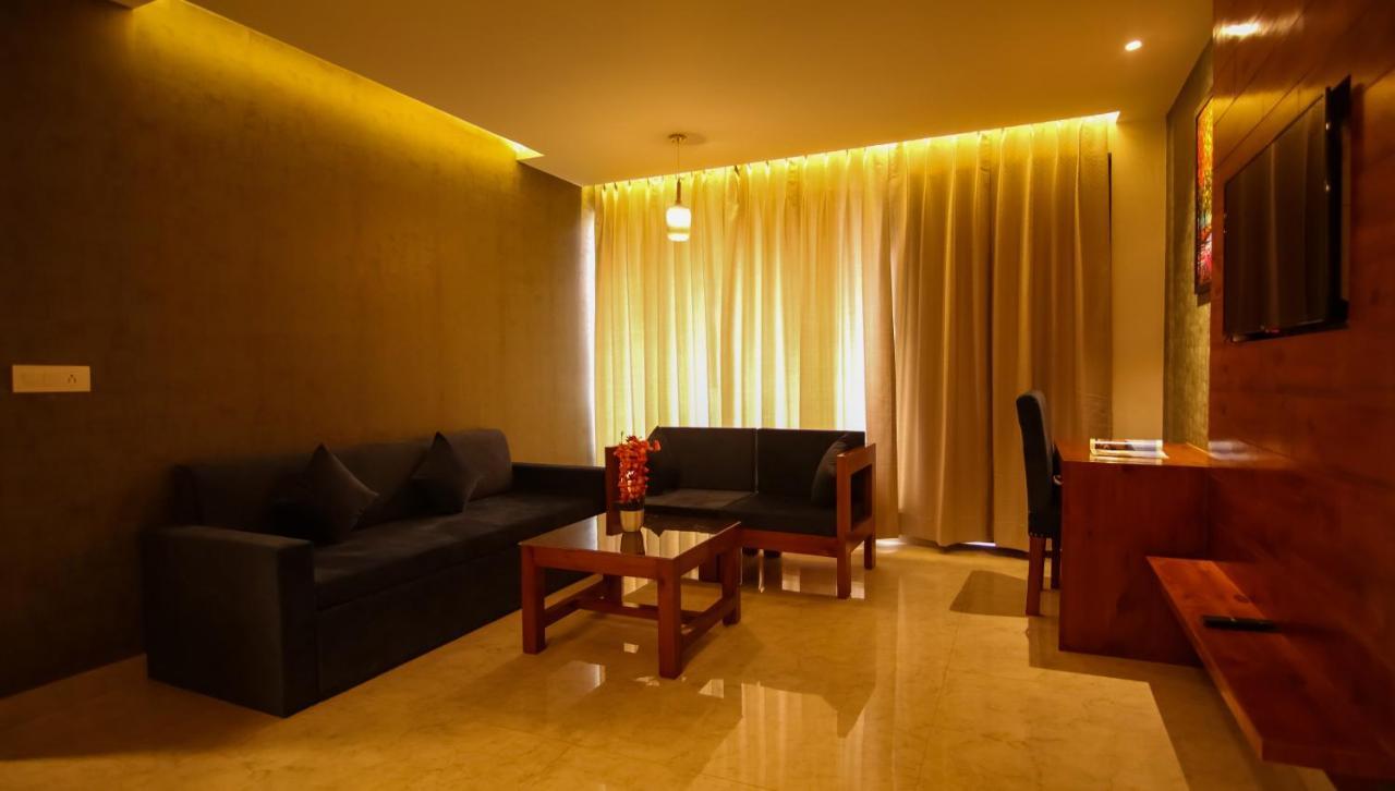 Golden Fern Resort 심라 외부 사진