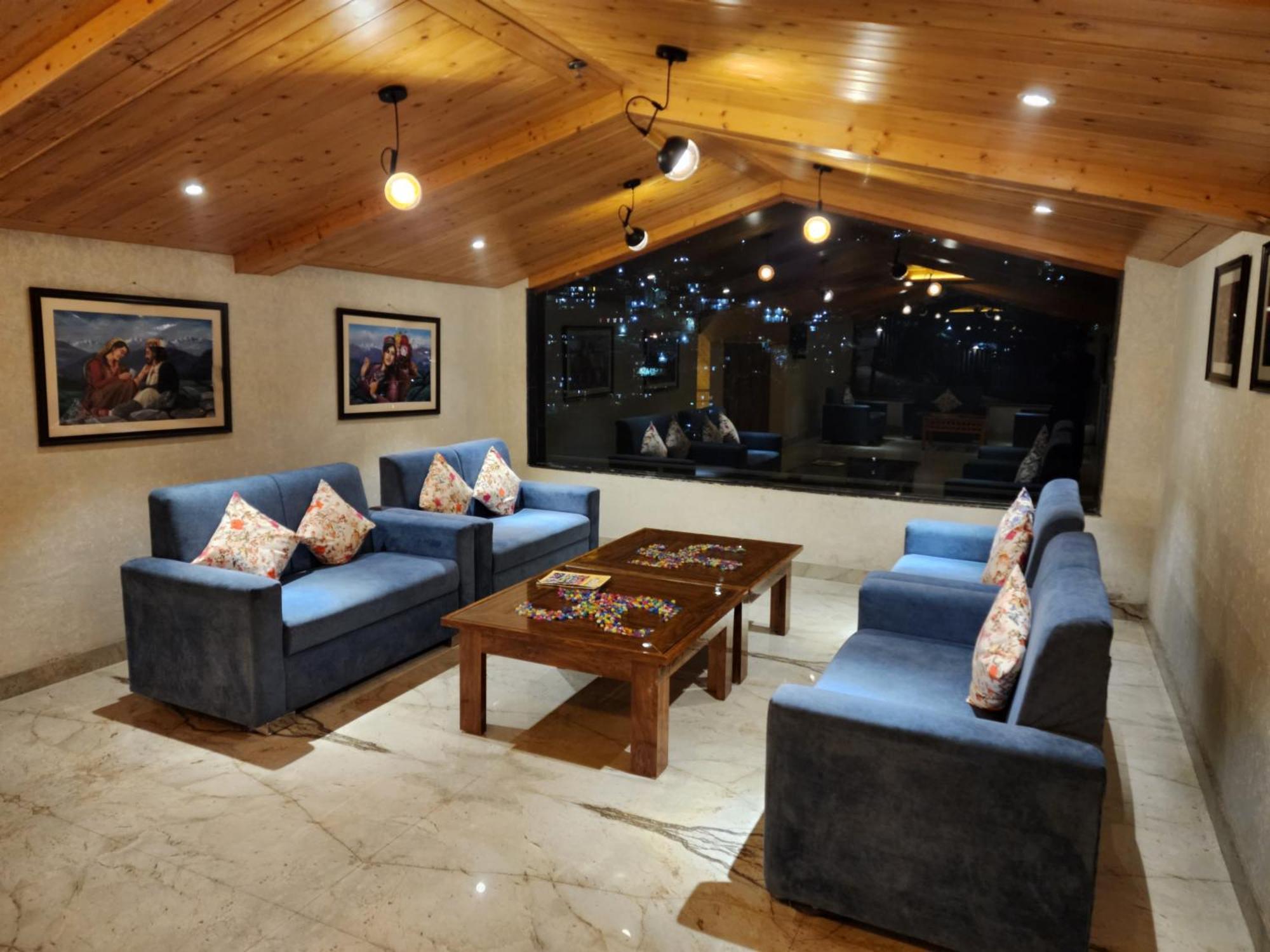 Golden Fern Resort 심라 외부 사진