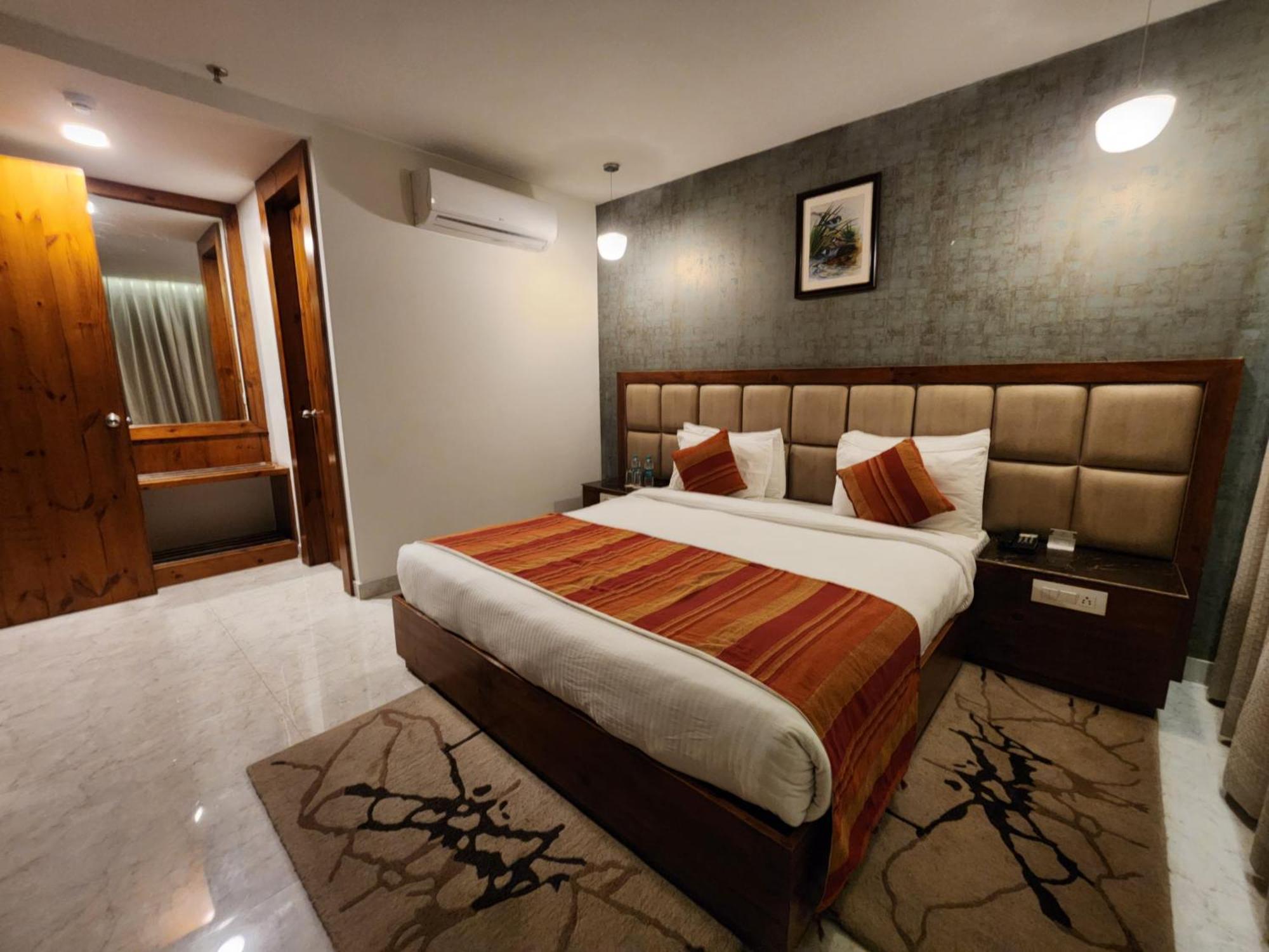Golden Fern Resort 심라 외부 사진