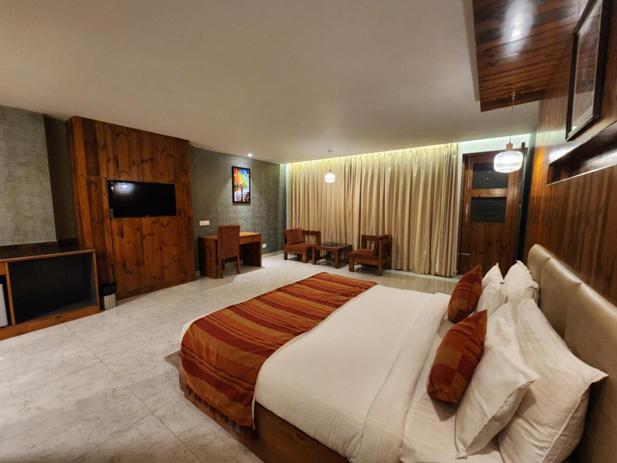 Golden Fern Resort 심라 외부 사진