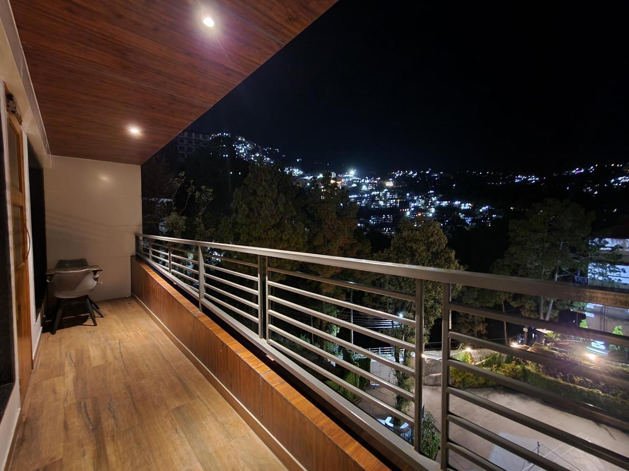 Golden Fern Resort 심라 외부 사진